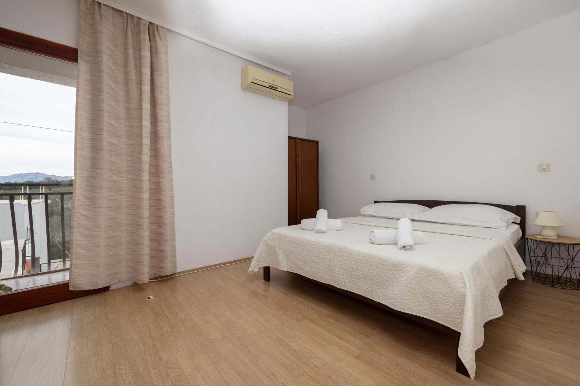 Apartments Family Roso Promajna Exteriér fotografie