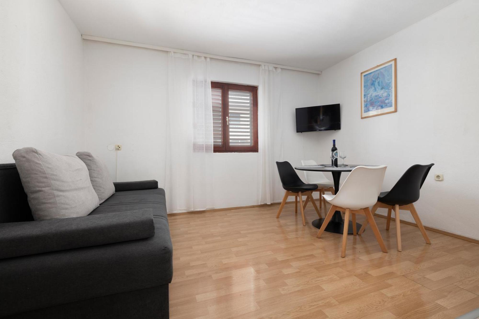 Apartments Family Roso Promajna Exteriér fotografie